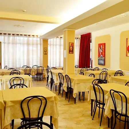 In Guest - New Cirene Double Economy Pensionat *